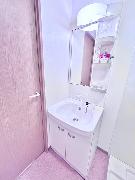 物件内観写真11　(洗面)