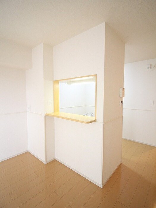 物件内観写真6　(居室)