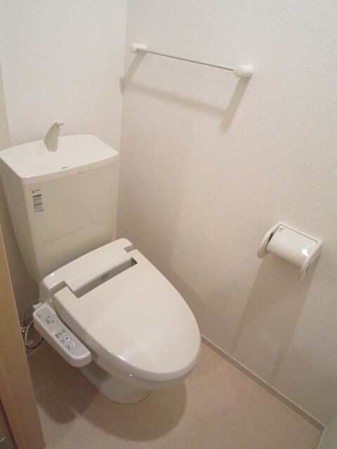 物件内観写真10　(トイレ)