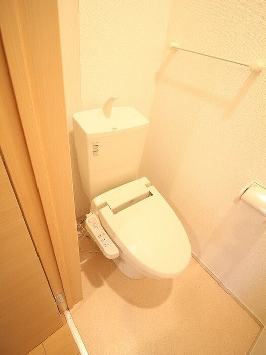 物件内観写真12　(トイレ)