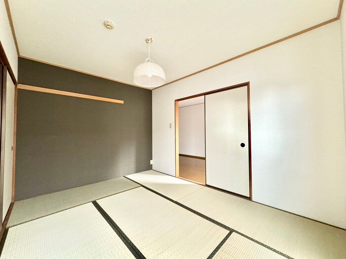 物件内観写真12　(居室)