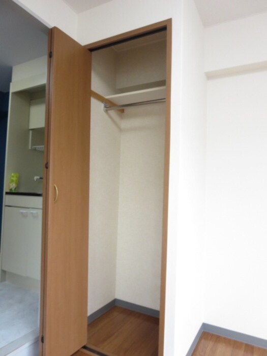 物件内観写真9　(収納)