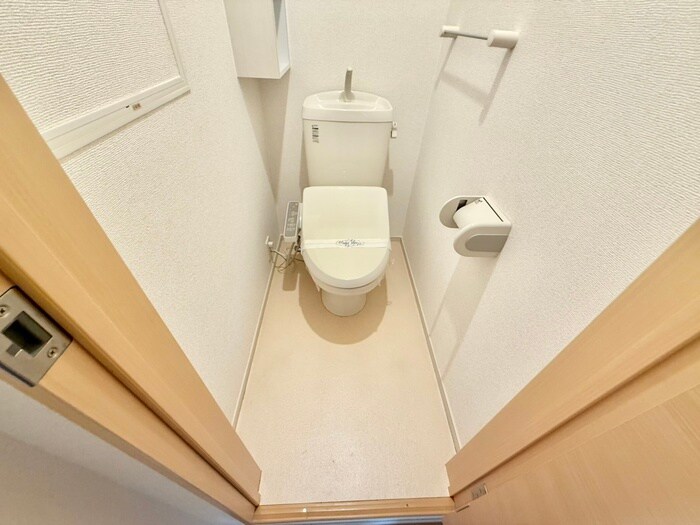 物件内観写真18　(トイレ)