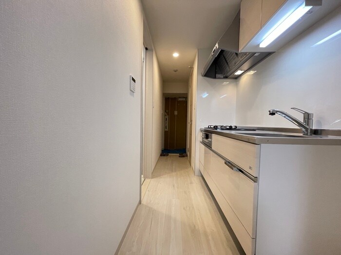 物件内観写真18　(廊下)