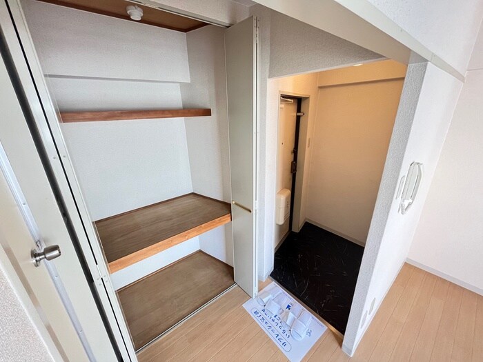 物件内観写真11　(収納)