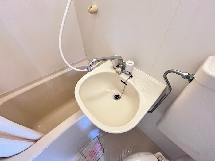 物件内観写真12　(洗面)