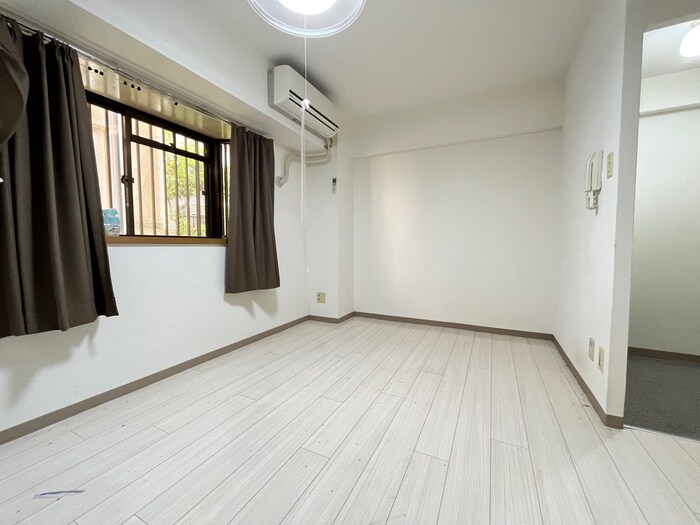 物件内観写真14　(居室)