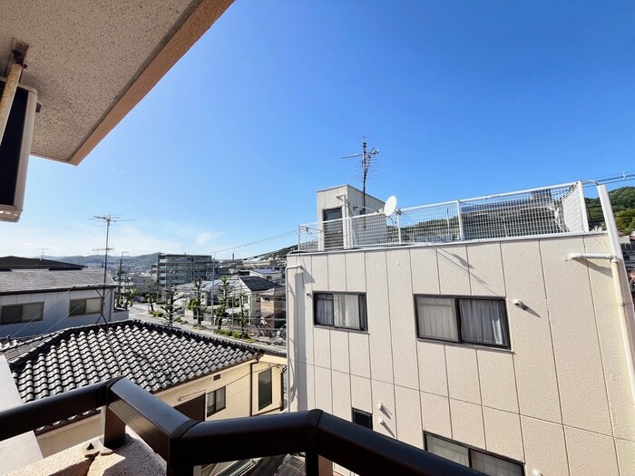 物件内観写真22　(室内からの展望)