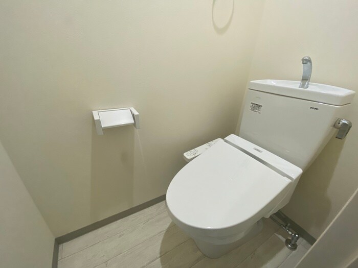 物件内観写真12　(トイレ)