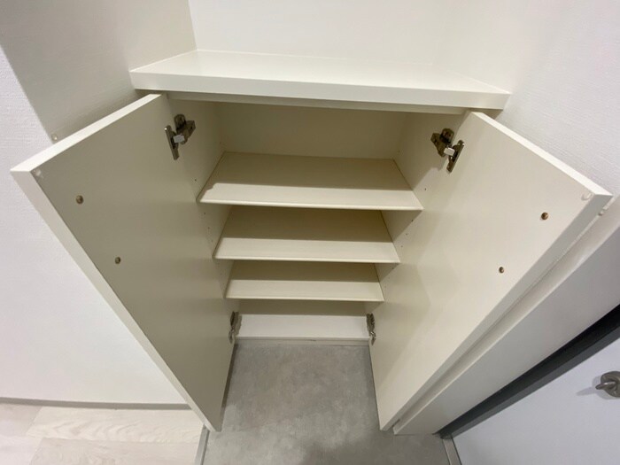 物件内観写真18　(靴箱)