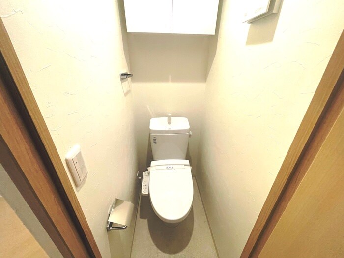 物件内観写真12　(トイレ)