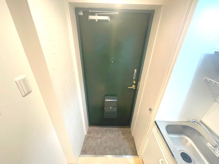 物件内観写真15　(玄関)