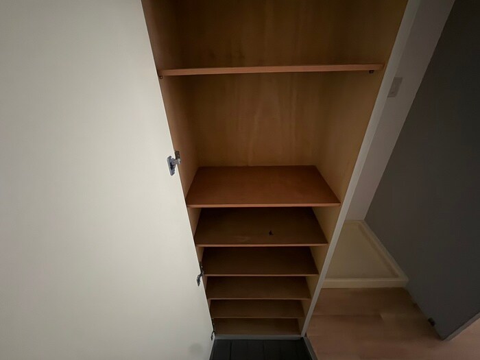 物件内観写真18　(靴箱)