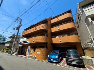 ふぁみ－ゆ鷹合外観写真