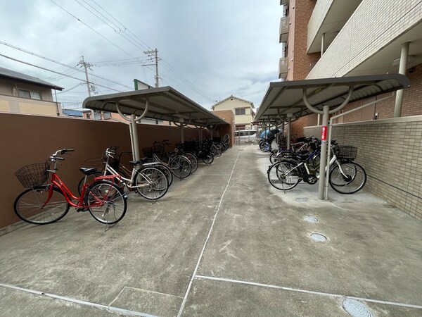 駐輪場