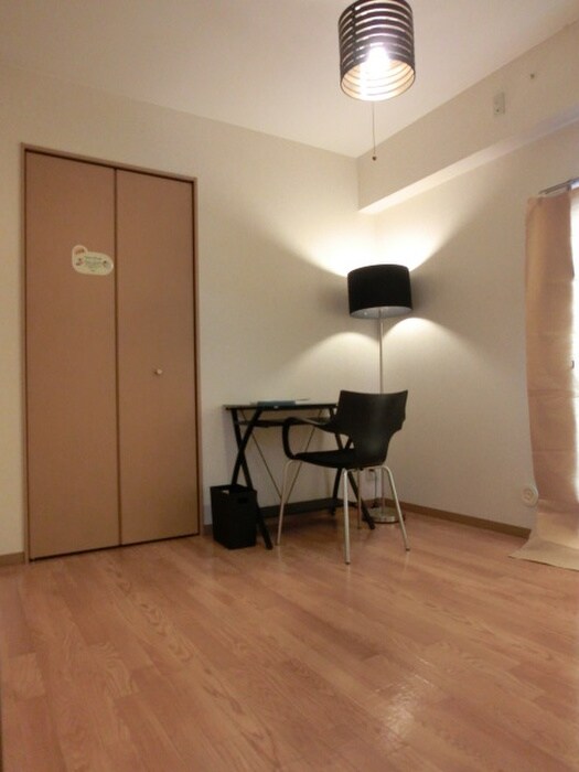 物件内観写真14　(居室)