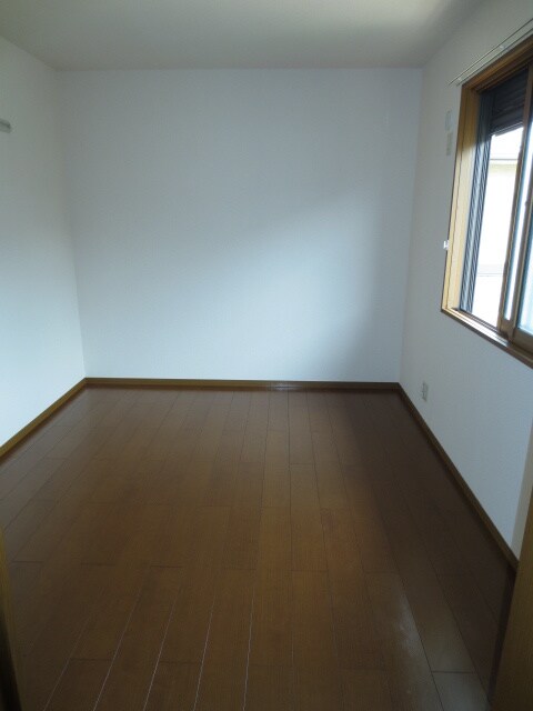 物件内観写真13　(居室)