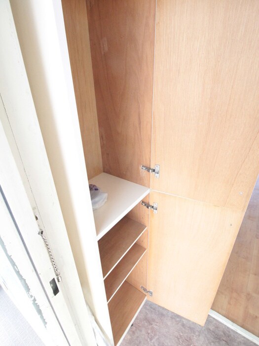 物件内観写真8　(靴箱)