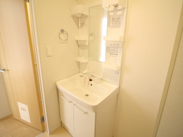 物件内観写真13　(洗面)