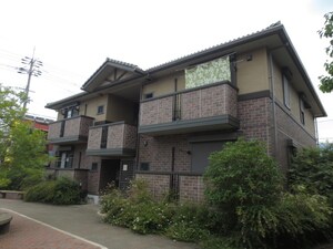 サニ－コ－トＡ棟外観写真