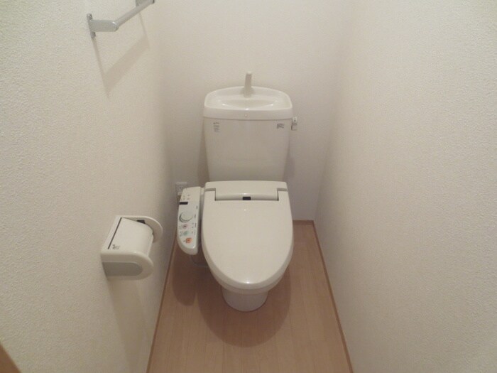 物件内観写真11　(トイレ)