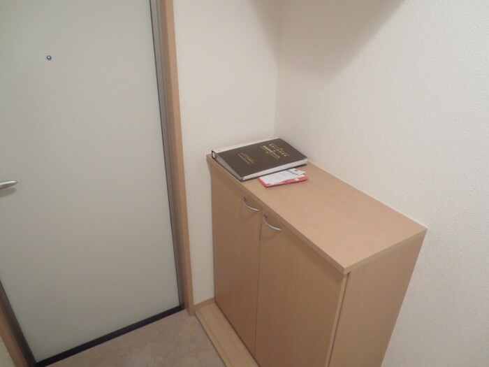 物件内観写真12　(靴箱)