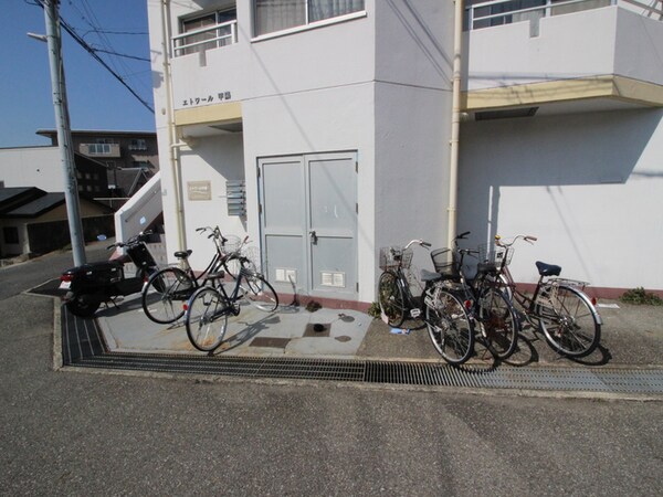駐輪場