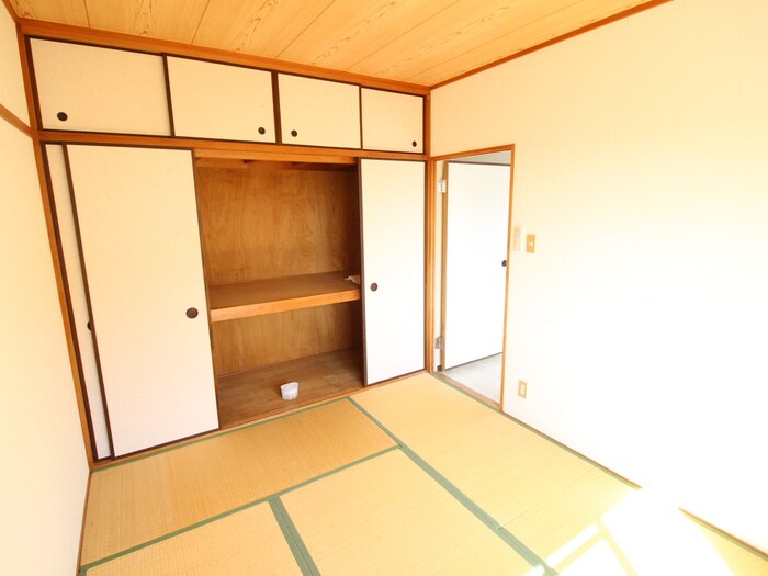 物件内観写真15　(居室)