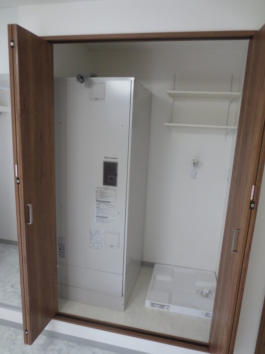 物件内観写真11　(収納)