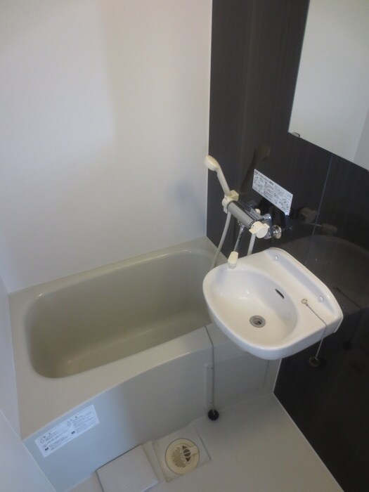 物件内観写真12　(バス／シャワールーム等)