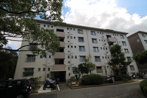 箕面粟生第二住宅20棟(303)外観写真