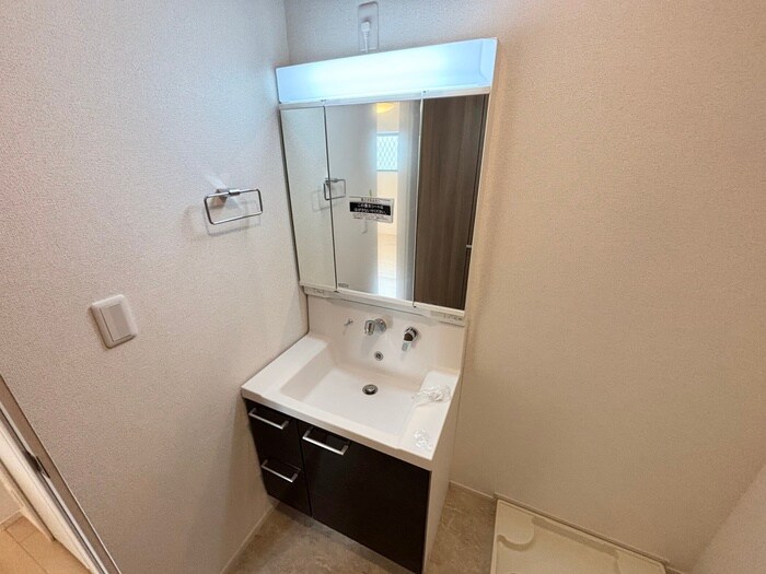 物件内観写真14　(洗面)