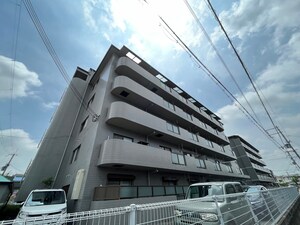 サンハ－ト南茨木外観写真