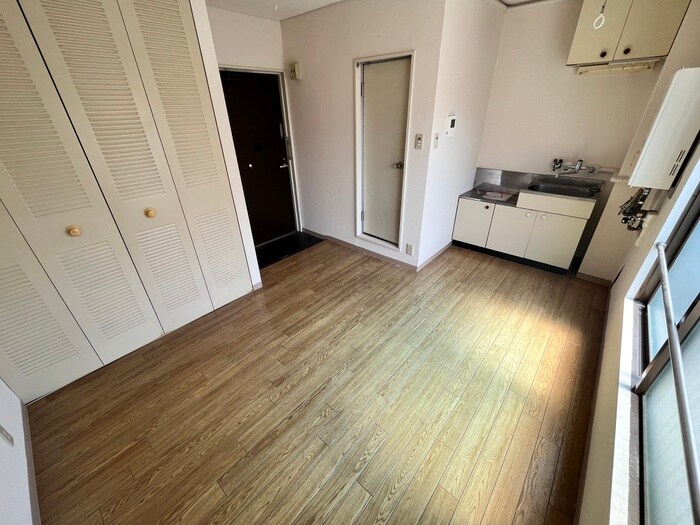 物件内観写真5　(居室)