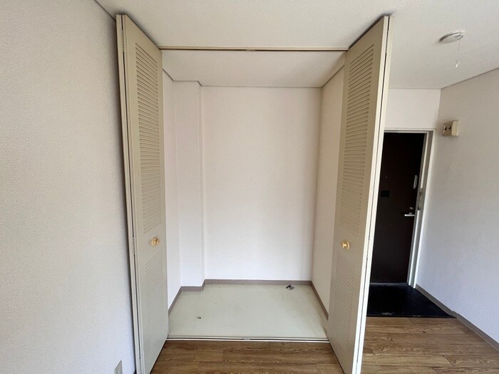 物件内観写真8　(収納)