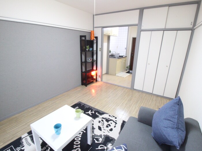 物件内観写真7　(居室)