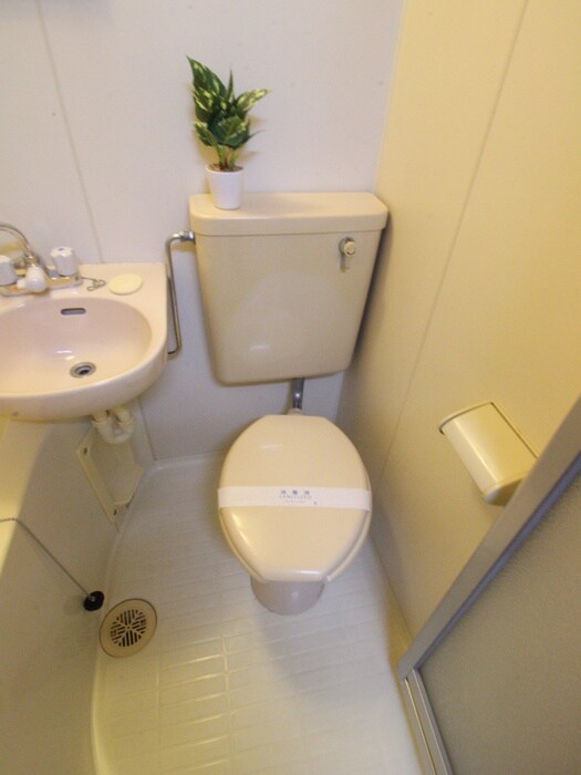 物件内観写真10　(トイレ)