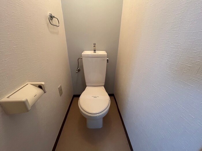 物件内観写真12　(トイレ)