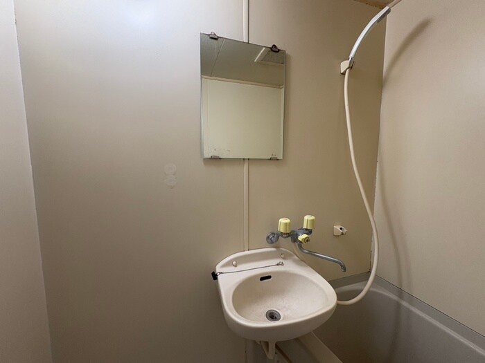 物件内観写真12　(洗面)