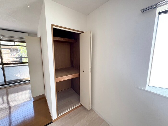 物件内観写真17　(収納)