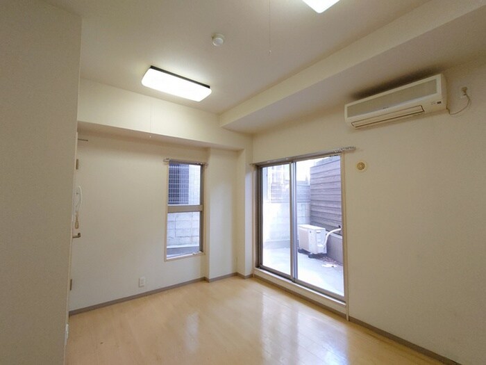 物件内観写真5　(居室)