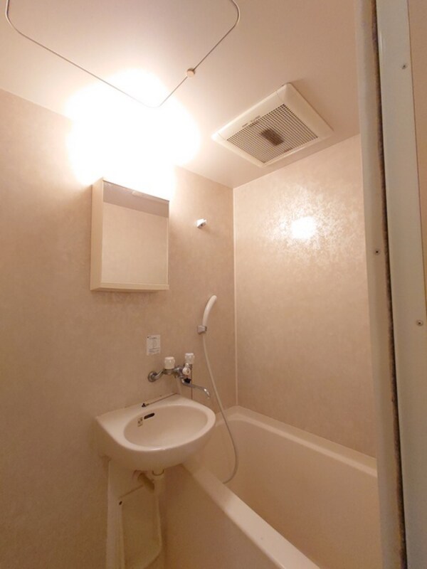 バス／シャワールーム等