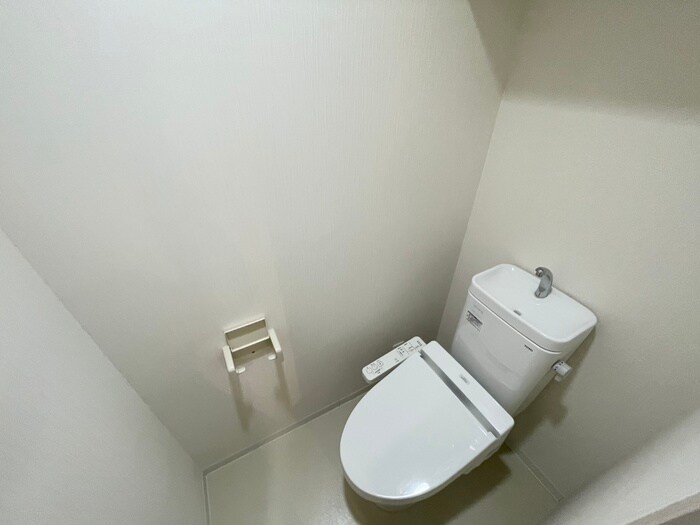 物件内観写真12　(トイレ)