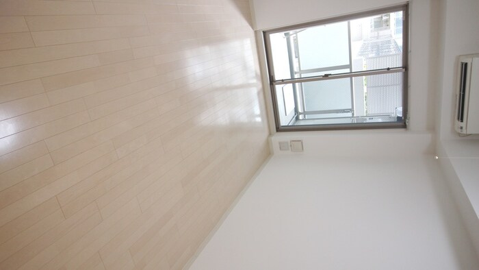 物件内観写真13　(居室)