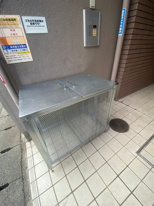 物件外観写真4　(建物設備)