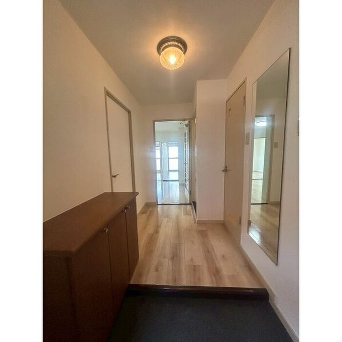 物件内観写真7　(廊下)