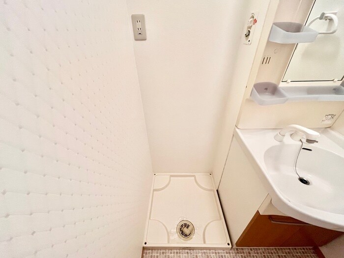 物件内観写真20　(洗濯機置場)