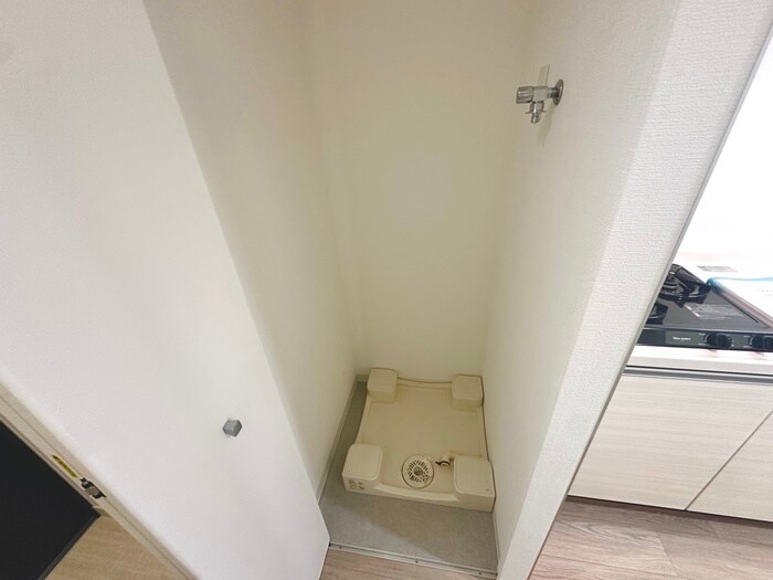 物件内観写真17　(洗濯機置場)