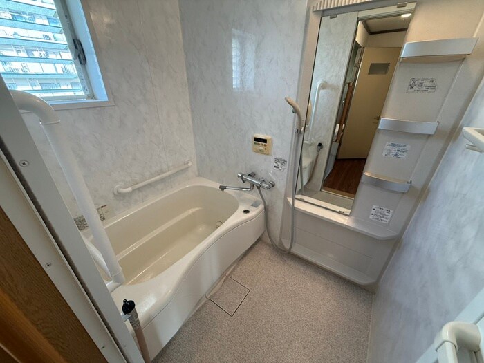 物件内観写真3　(バス／シャワールーム等)