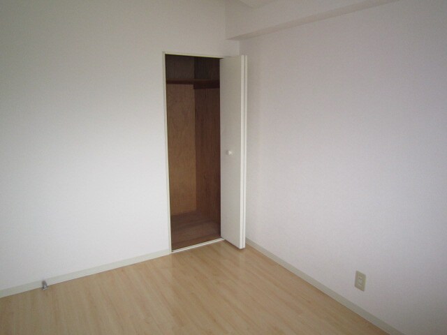 物件内観写真14　(収納)